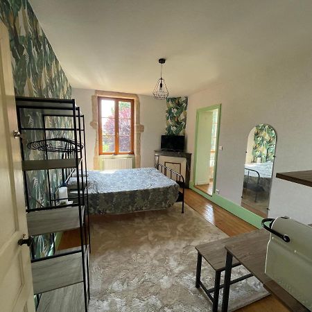 Le Clos Des Cadots - Chambre Chaintre Bagian luar foto