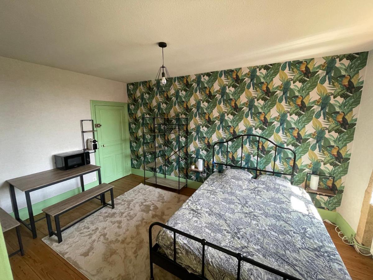 Le Clos Des Cadots - Chambre Chaintre Bagian luar foto